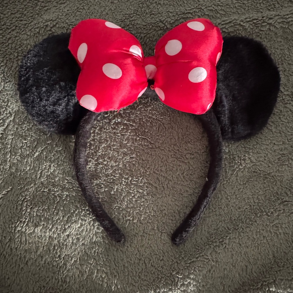 Minnie Mouse PolkaDot Bow Headband Black Ears